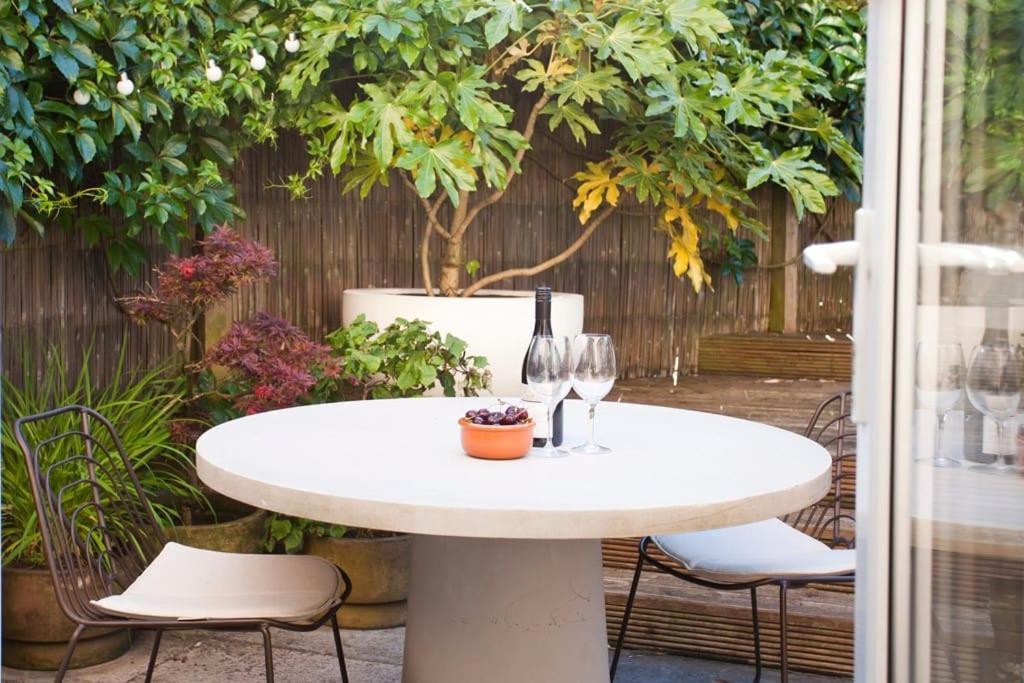 Walking Distance To Racecourse And Centre York